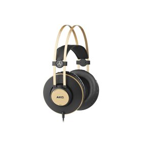 AKG K92