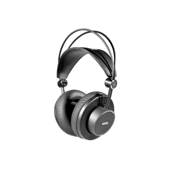 AKG K245