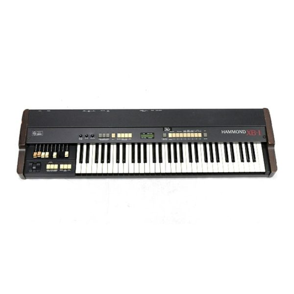 Hammond Organ XB-1