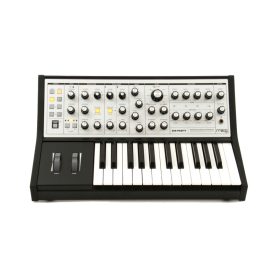 Moog Sub Phatty