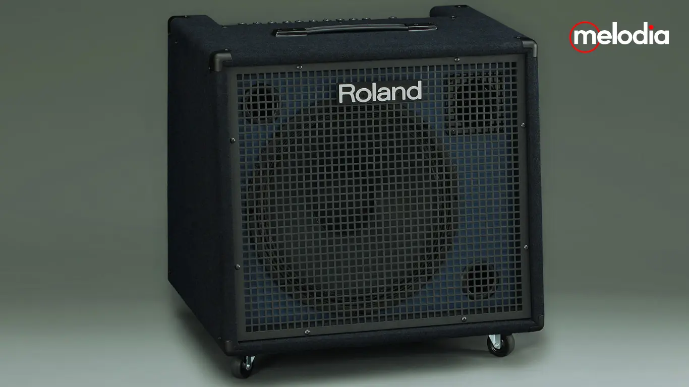 Amplifier Roland KC 600