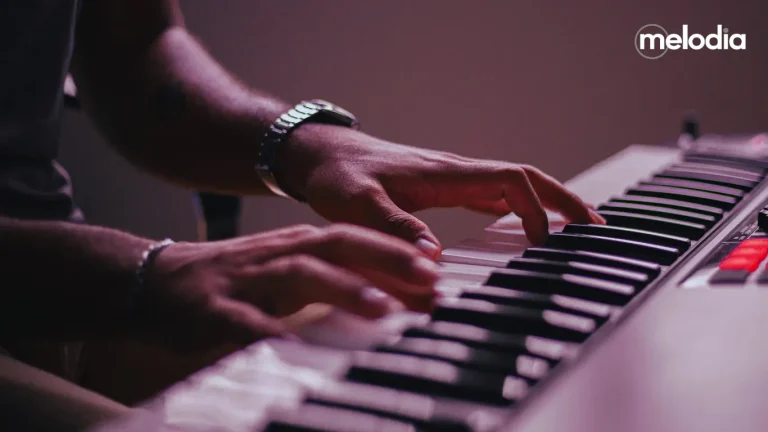 Keyboard Terbaik 2025
