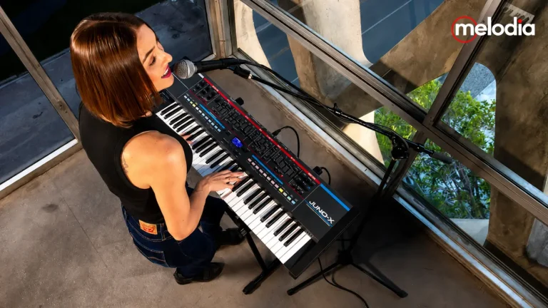 Roland Juno-X